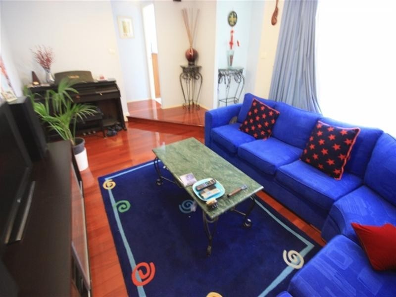 1 Sirius Circuit, Narellan NSW 2567