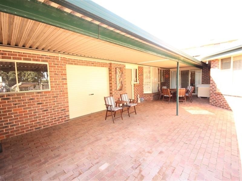 104 Abington Crescent, Glen Alpine NSW 2560