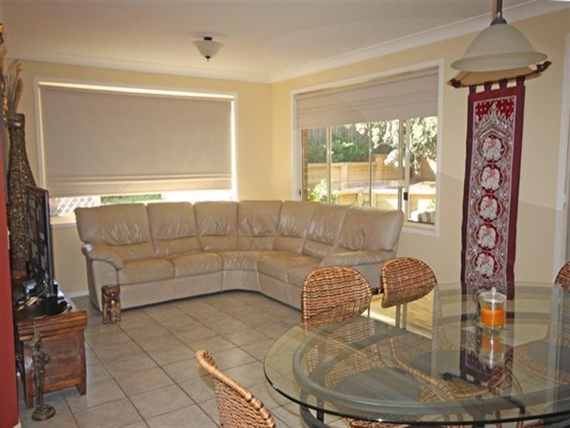 69 Burnett Avenue, Mount Annan NSW 2567
