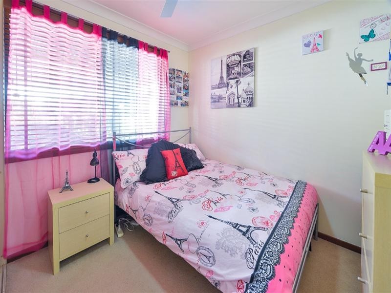 77 Tourmaline Street, Eagle Vale NSW 2558
