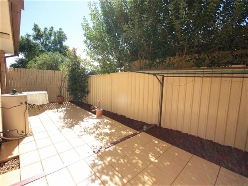 4/167 Waminda Avenue, Campbelltown NSW 2560