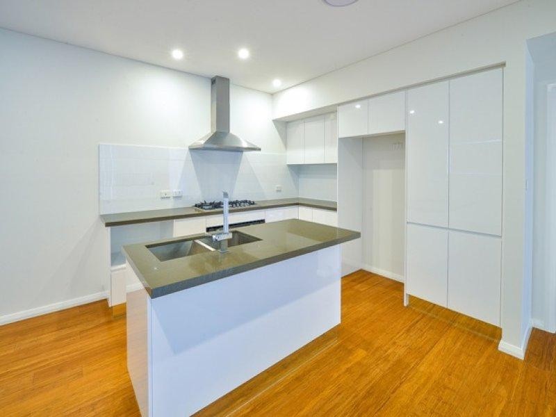 262 South Circuit, Oran Park NSW 2570