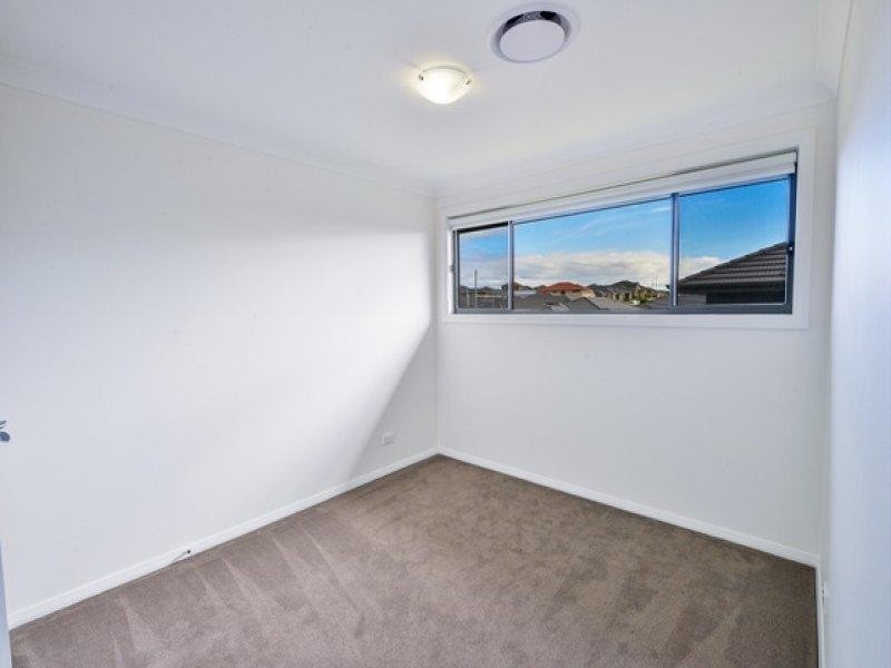 262 South Circuit, Oran Park NSW 2570