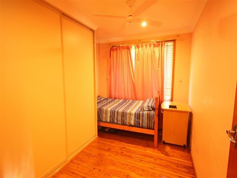 5 Podargus Place, Ingleburn NSW 2565