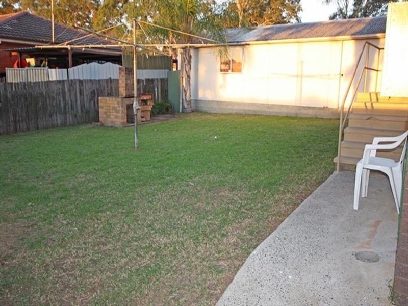 Minto NSW 2566