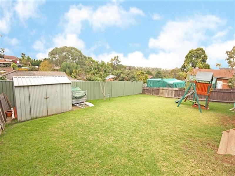 10 Casby Place, Ambarvale NSW 2560