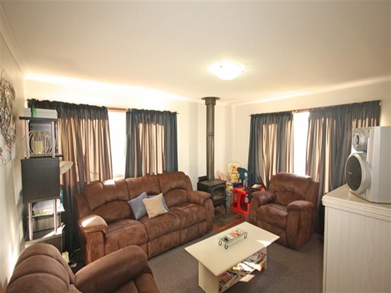 9 Karri Place, Bradbury NSW 2560