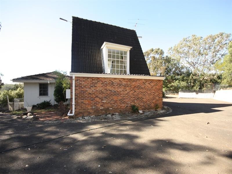 12 St David’s Road, Varroville NSW 2566
