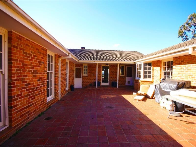 12 St David’s Road, Varroville NSW 2566