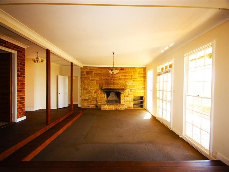 12 St David’s Road, Varroville NSW 2566