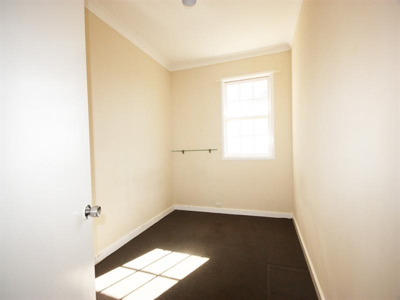 12 St David’s Road, Varroville NSW 2566