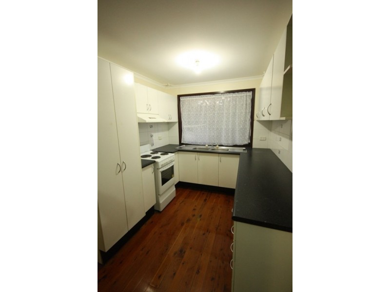 30 Thompson Close, Minto NSW 2566