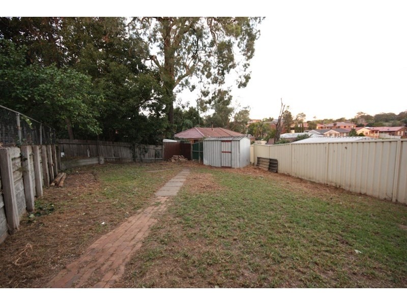 30 Thompson Close, Minto NSW 2566