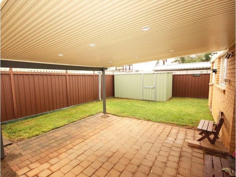 16 Mundarda Place, St Helens Park NSW 2560