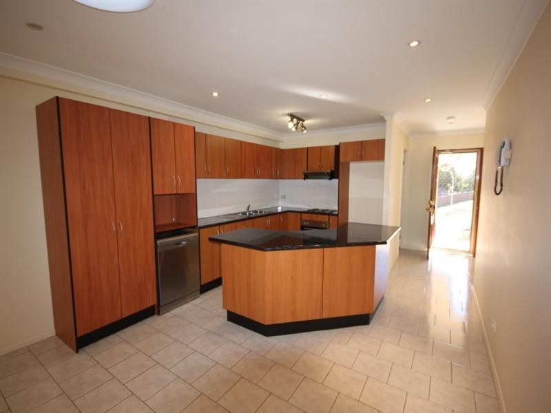 20 Merryweather Close, Minto NSW 2566