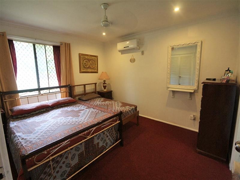 25 Atchison Road, Macquarie Fields NSW 2564