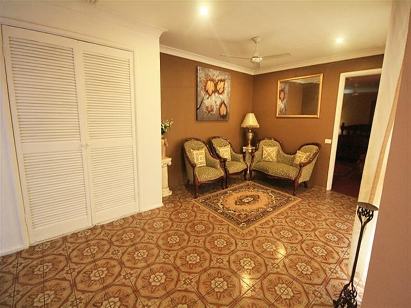 25 Atchison Road, Macquarie Fields NSW 2564