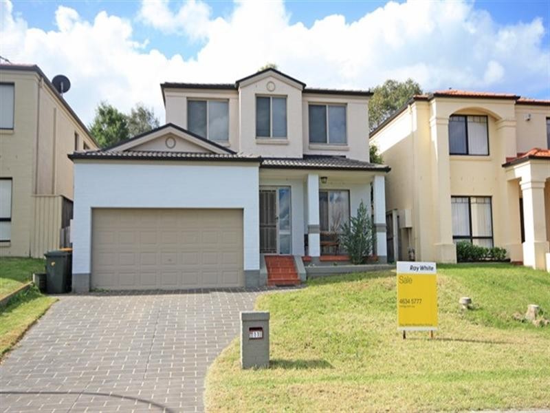 11 Mclaughlin Circuit, Bradbury NSW 2560