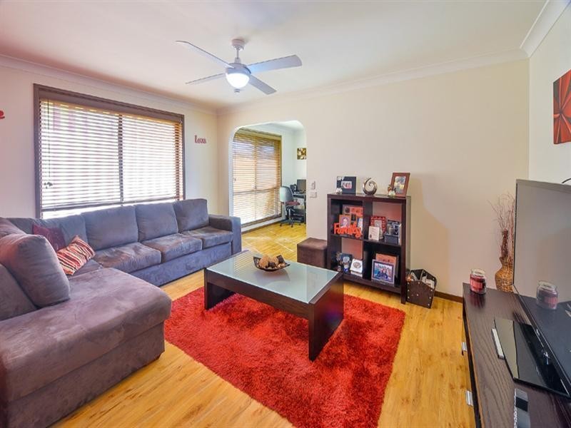77 Tourmaline Street, Eagle Vale NSW 2558