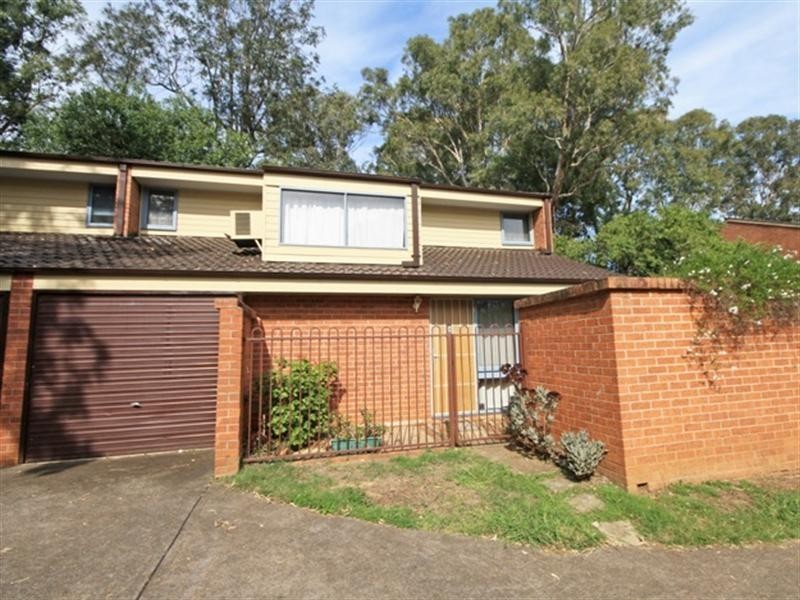 6/15-19 Fourth Avenue, Macquarie Fields NSW 2564