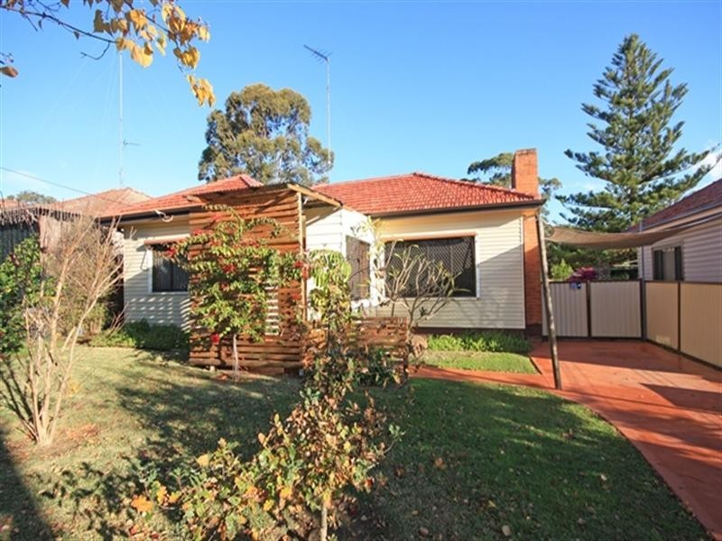 13 Bland Street, Bradbury NSW 2560