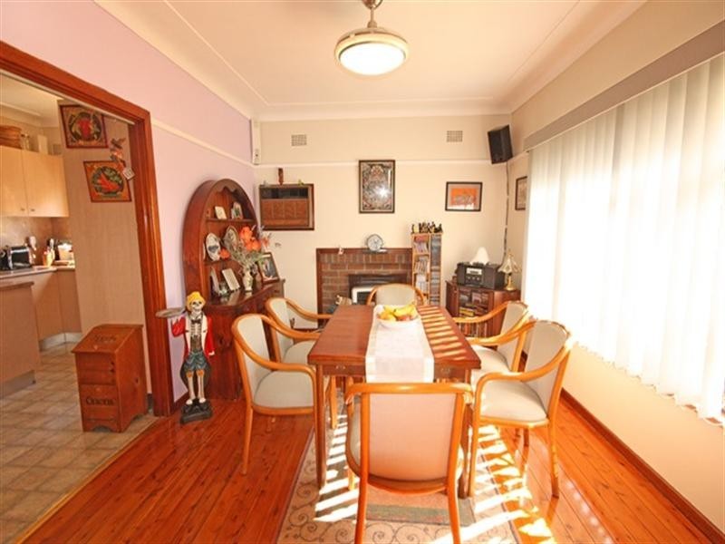 13 Bland Street, Bradbury NSW 2560