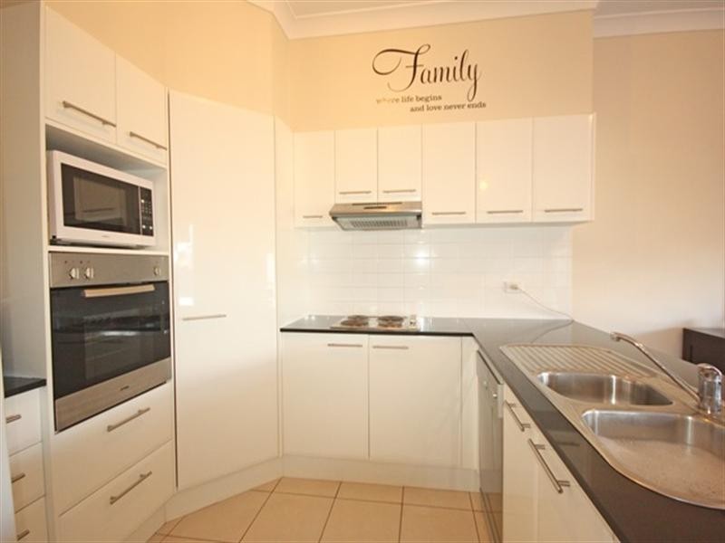 Elderslie NSW 2570