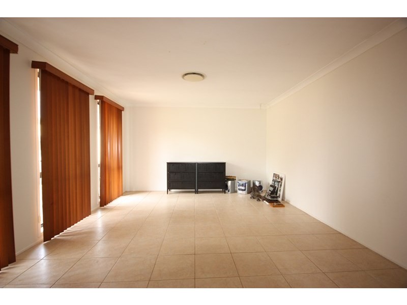 8 Pains Place, Currans Hill NSW 2567