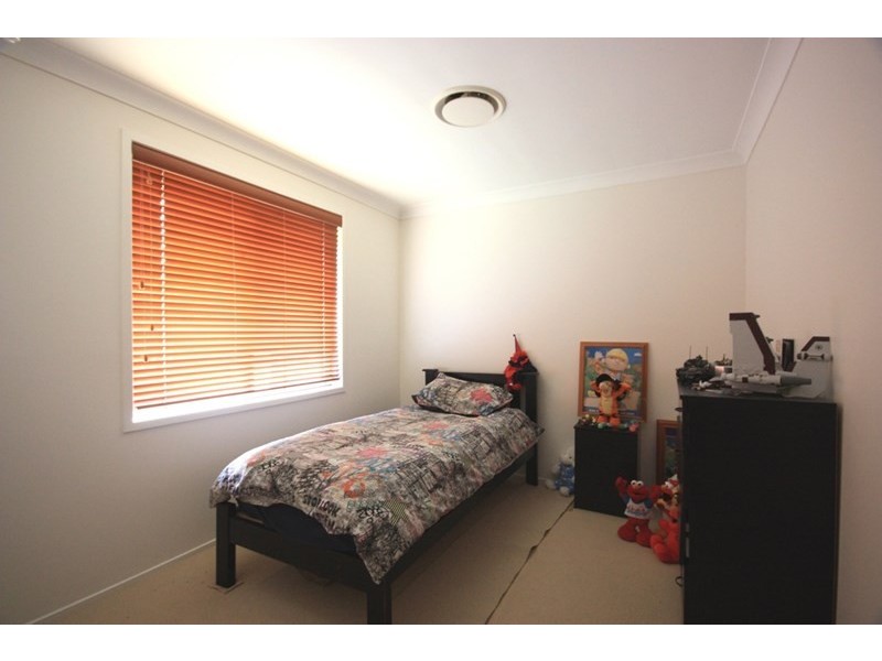 8 Pains Place, Currans Hill NSW 2567