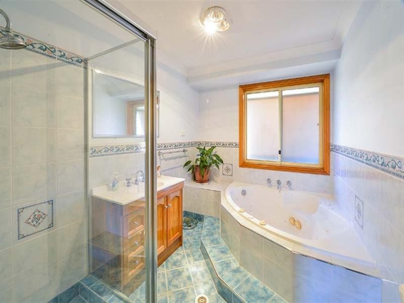 33 Minell Circuit, Harrington Park NSW 2567