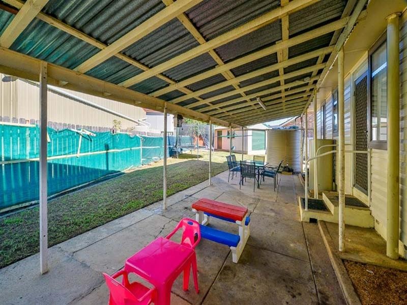 6 Seddon Place, Campbelltown NSW 2560