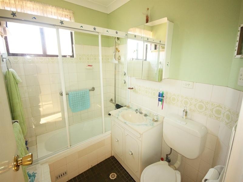 1/5 Amaranthus Place, Macquarie Fields NSW 2564