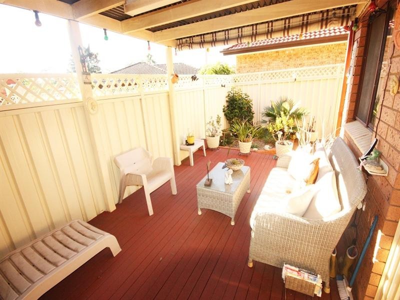 1/5 Amaranthus Place, Macquarie Fields NSW 2564