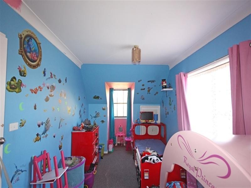 1 Urana Place, Leumeah NSW 2560