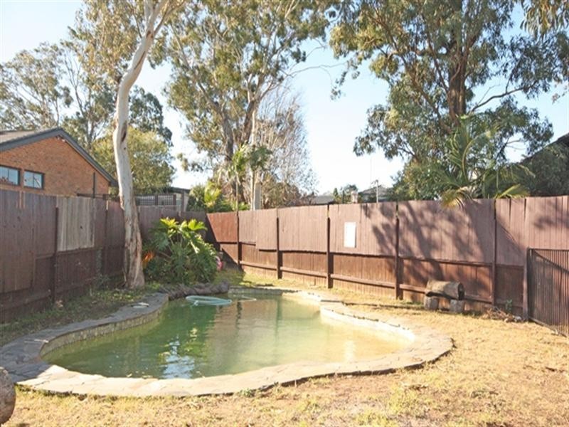 1 Urana Place, Leumeah NSW 2560