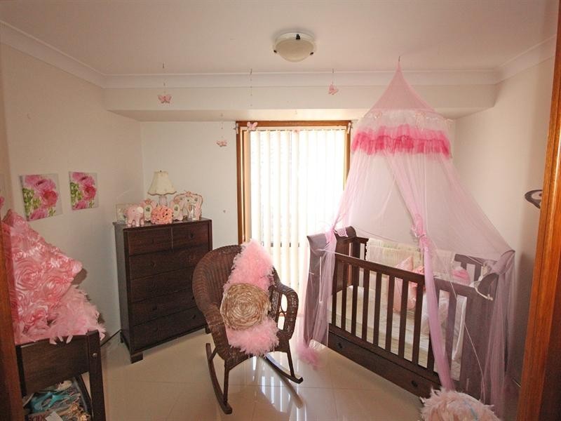 18 Armstrong Street, Raby NSW 2566