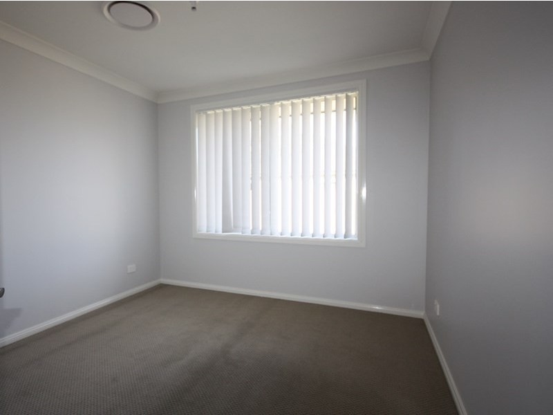 10 Argent Street, Spring Farm NSW 2570