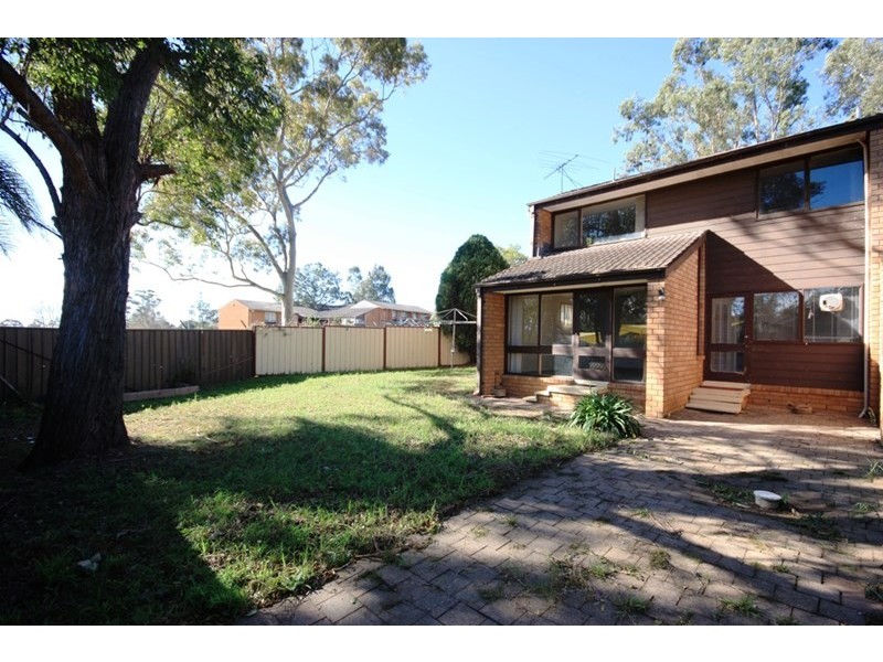 21 Green Lane, Bradbury NSW 2560