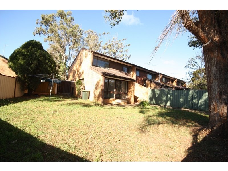 21 Green Lane, Bradbury NSW 2560