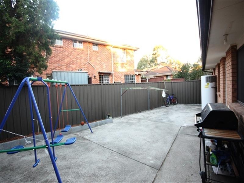17/224 Harrow Road, Glenfield NSW 2167