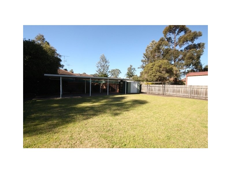 3 Hickey Place, Mount Annan NSW 2567