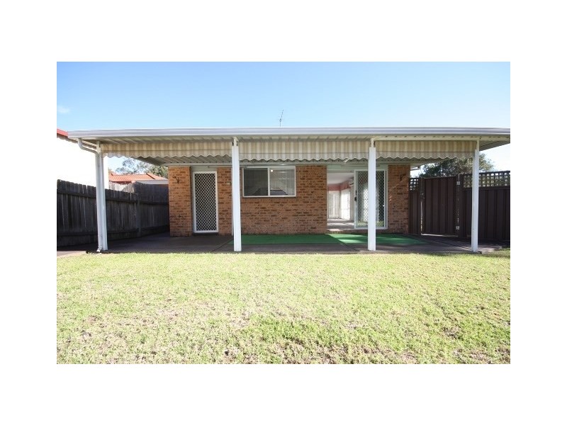 3 Hickey Place, Mount Annan NSW 2567