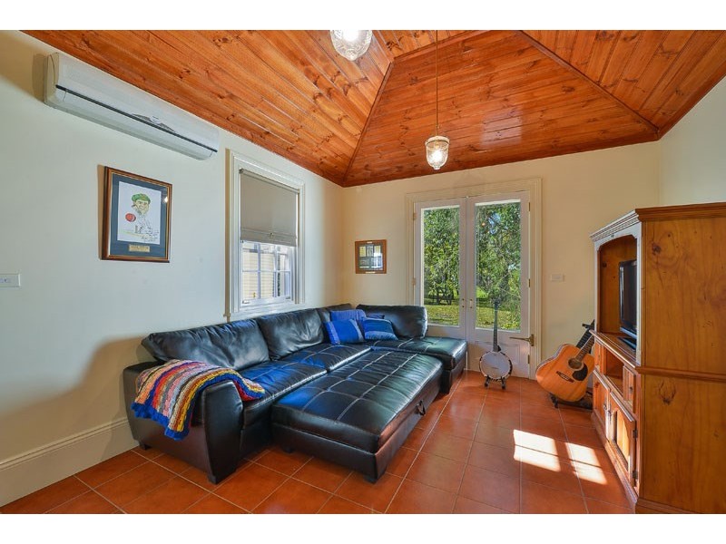 Denfield House Appin Road, St Helens Park NSW 2560