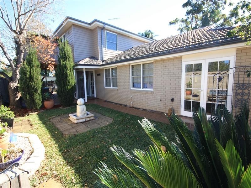 27 Ironbark Avenue, Camden NSW 2570