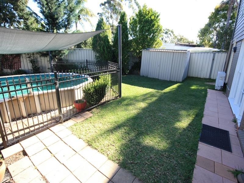 27 Ironbark Avenue, Camden NSW 2570