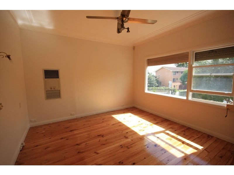 51 Warby Street, Campbelltown NSW 2560