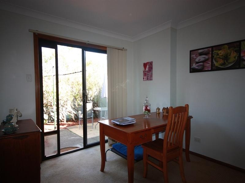 1/29A Pickets Place, Currans Hill NSW 2567