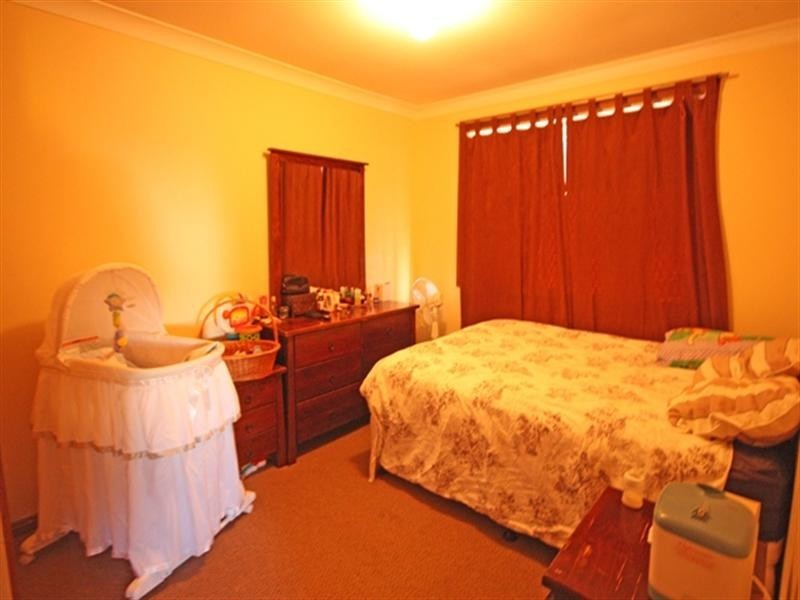 Macquarie Fields NSW 2564