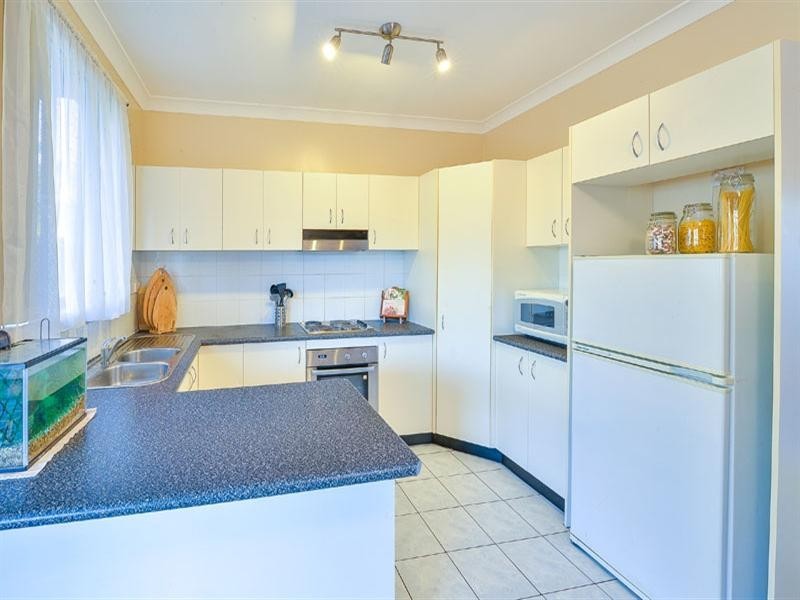 1/124 Saywell Road, Macquarie Fields NSW 2564