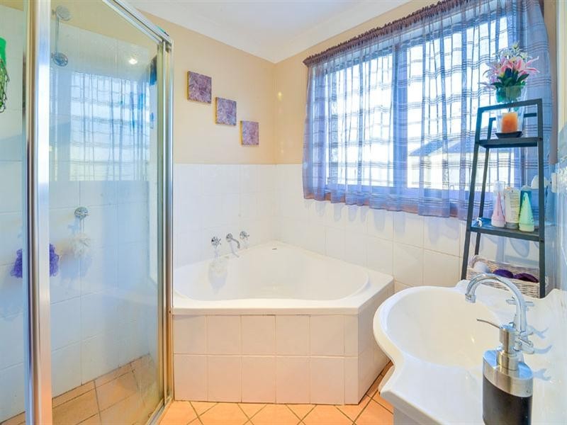 1/124 Saywell Road, Macquarie Fields NSW 2564